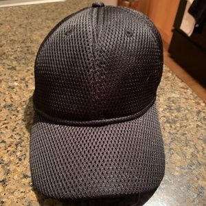 Lululemon baseball hat